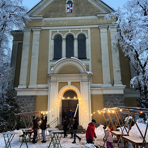 Adventfeier mit Genuss-standln in St. Quirinus