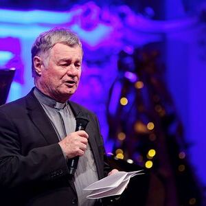 Rund 400 Gäste folgten am 2. Dezember 2025 der Einladung zu einer Benefizgala anlässlich des 170-jährigen Bestehens des historischen Dombauvereins ins Palais Kaufmännischer Verein Linz. Der Abend wurde mit adventlichen Gedanken von Bischof Manfred Sc