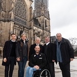 Engagiert für den Mariendom: Alois Mühlbacher, Gotho Griesmeier, Josef Pühringer (Vorsitzender Pro Mariendom), Walter Ablinger, Bischof Manfred Scheuer, Günther Lainer