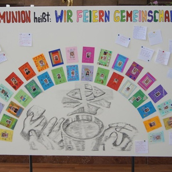 Erstkommunion / © Pfarrgemeinde Hartkirchen Mayr Erstkommunion